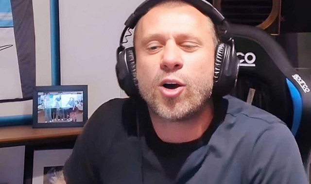 国际足联官方中文网站-卡萨诺：米兰进不了前四，阿莱格里不仅没能力还是个骗子